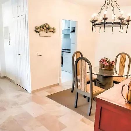 Gorgeous 2br Apt. W/ Mountain View Puerto Banus Holiday home *
