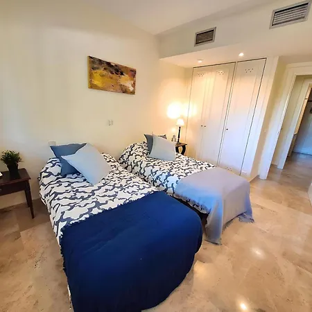 Holiday home Gorgeous 2br Apt. W/ Mountain View Puerto Banus
